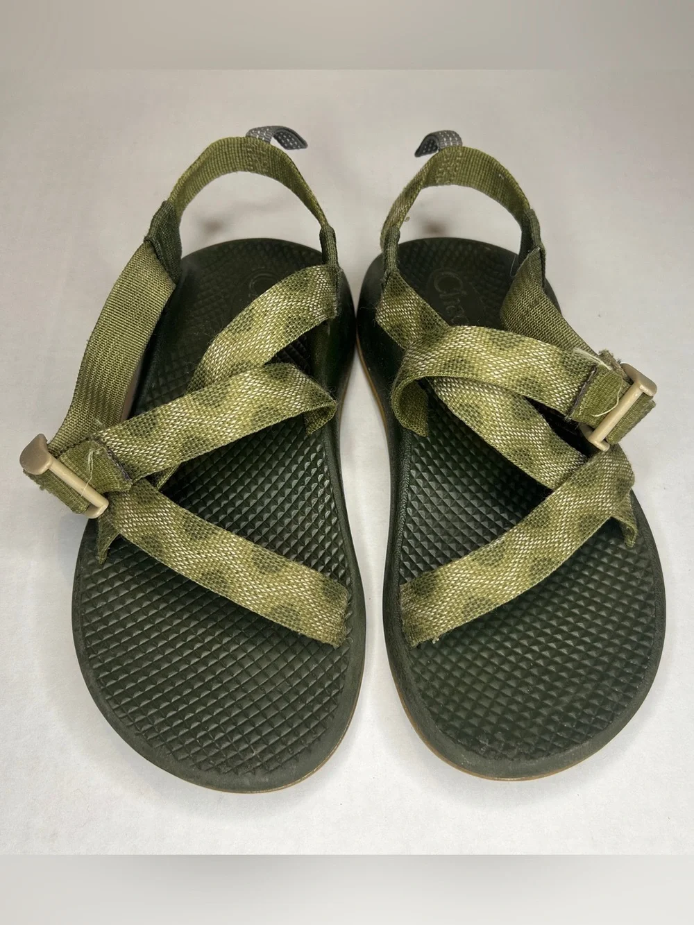 Chaco Youth Size 4 Olive Green & Tan Strappy Sandals